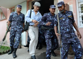 बिकिनी किलरलाई कैदमुक्त गर्न सर्वोच्चको आदेश