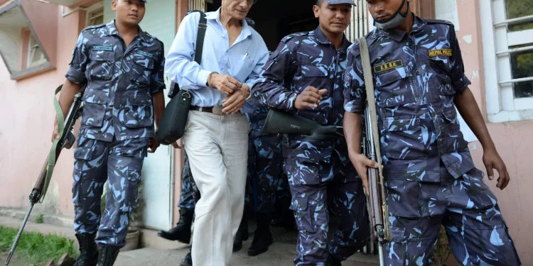 बिकिनी किलरलाई कैदमुक्त गर्न सर्वोच्चको आदेश