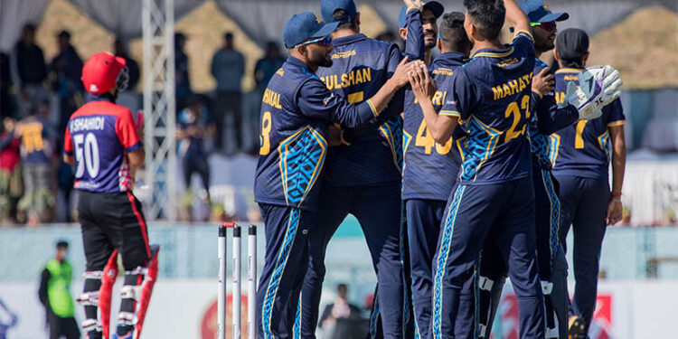 नेपाल टी-२० : सुपर ओभरमा फार वेस्टर्नलाई हराउँदै लुम्बिनी विजयी