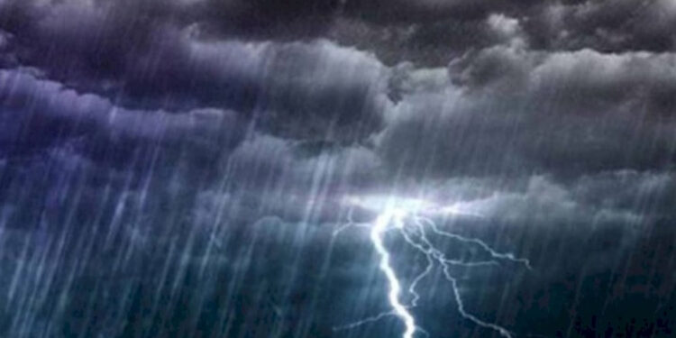 आज केहि प्रदेशहरुमा मेघगर्जन र चट्याङसहित भारी वर्षाको सम्भावन