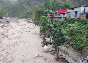 संखुवासभामा बाढी : एक जनाकाे मृत्यु, १६ जना बेपत्ता