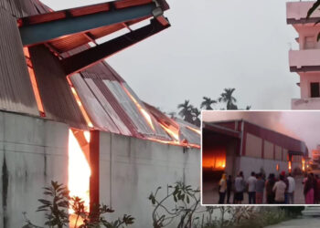 झापाको भगवती प्लाइ उद्योगमा भीषण आगलागी, १० वटा दमकल प्रयाेग गर्दा पनि नियन्त्रण भएन आगो