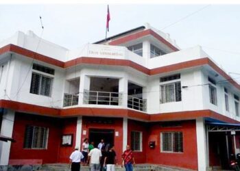 विराटनगरका पाँच स्थान निषेधित क्षेत्र घोषणा! विराटनगरका पाँच स्थानलाई स्थानीय प्रशासनले निषेधित क्षेत्र घोषणा गरेको छ । कोशी प्रदेशका पूर्व मुख्यमन्त्री केदार कार्कीले प्रदेशसभा नजिकै आमरण अनशन बस्ने घोषणा गरेको भोलिपल्ट जिल्ला प्रशासन कार्यालय मोरङले केहि स्थानलाई निषेधित क्षेत्र घोषणा गरेको हो ।